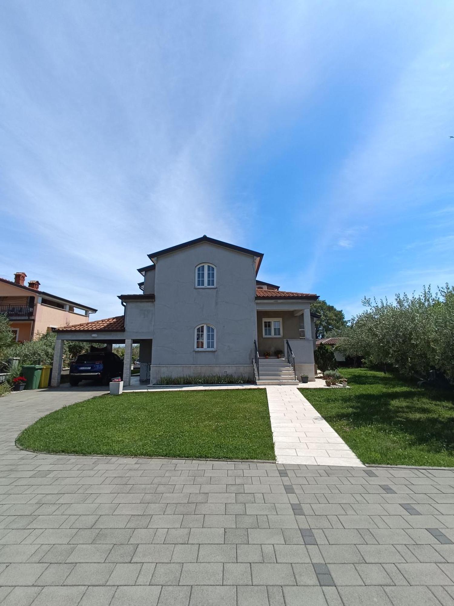 Apartman Ika Umag Luaran gambar