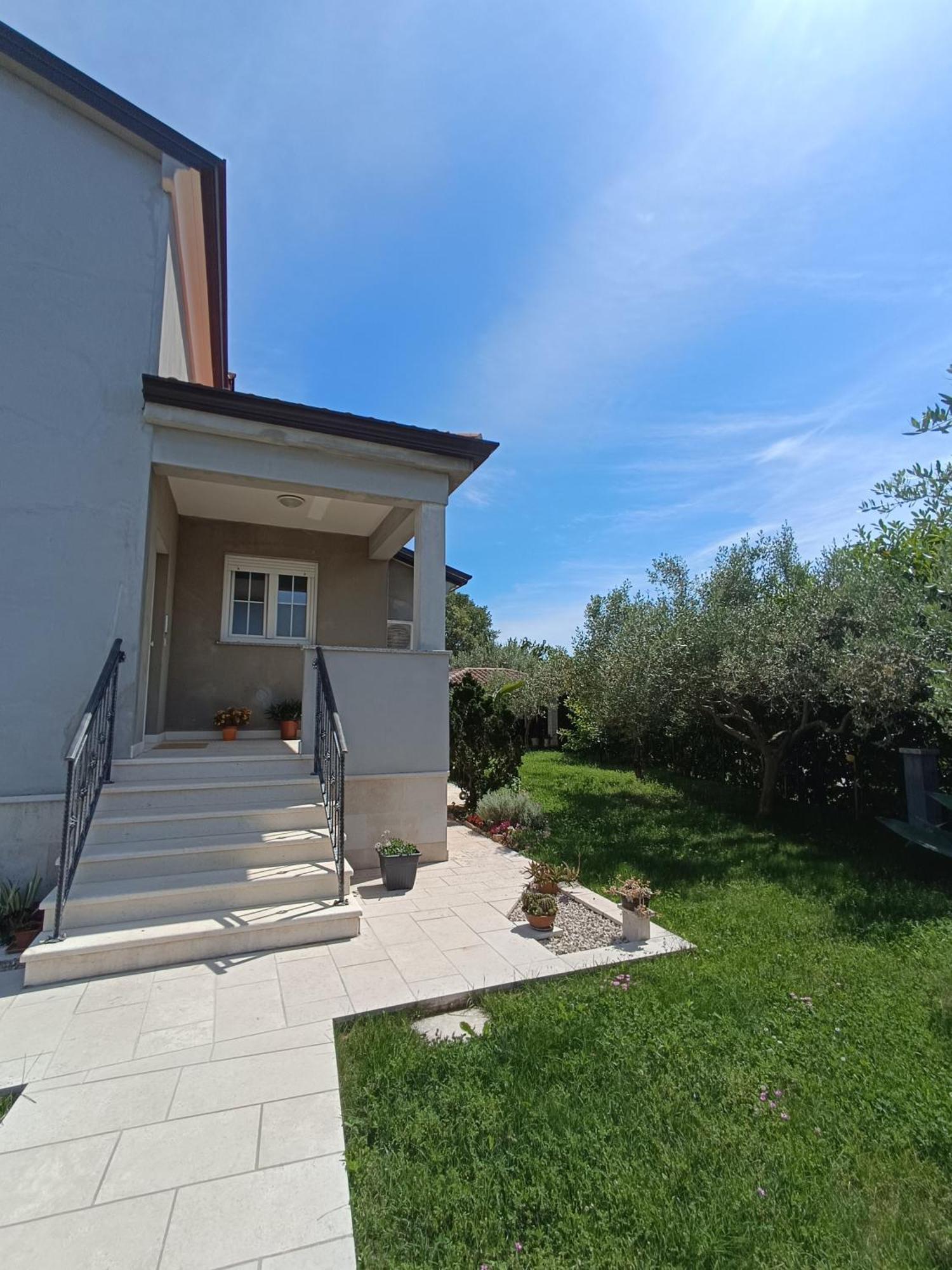 Apartman Ika Umag Luaran gambar