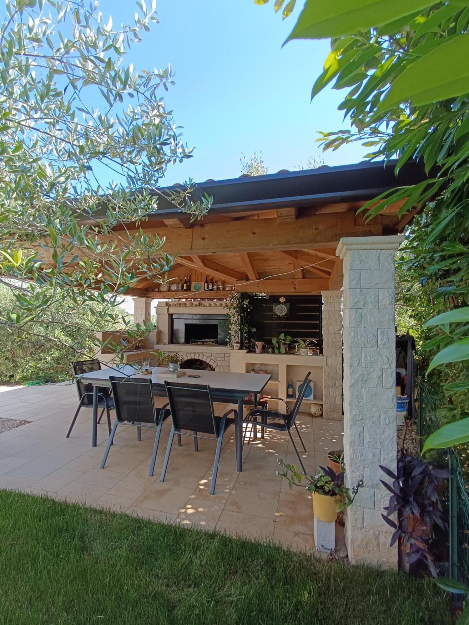 Apartman Ika Umag Luaran gambar